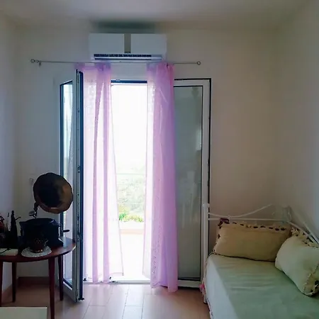 Сasa de vacaciones Alexia's House Chortáta