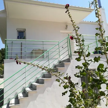 펜션 Alexia's House Chortáta