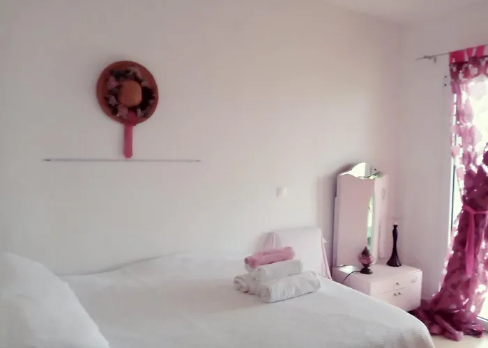 Alexia's House Casa de Férias Chortáta